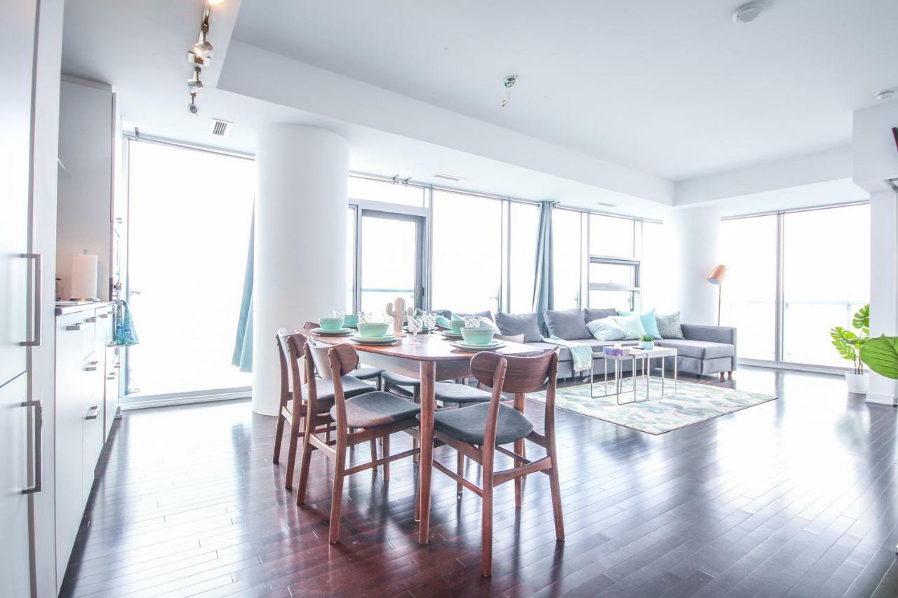 Sarkar Suites - Entertainment District 토론토 외부 사진