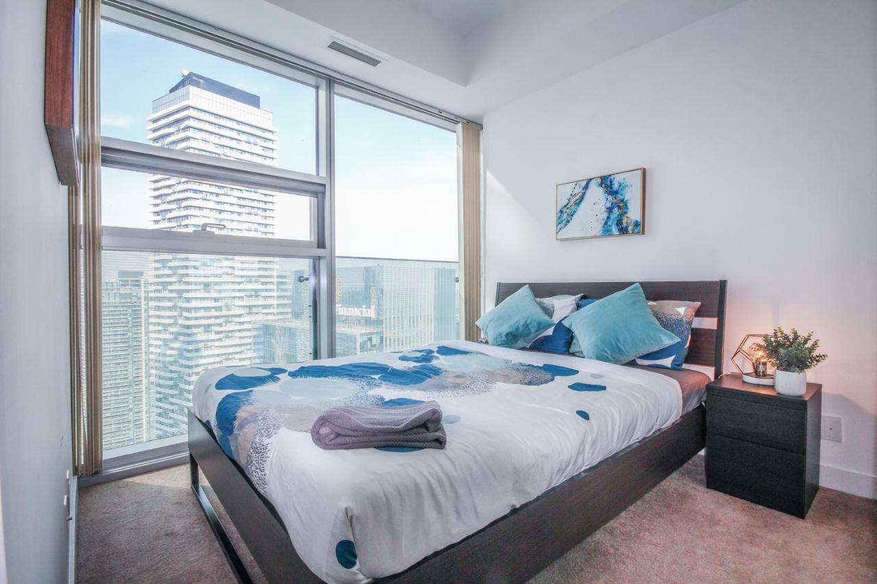 Sarkar Suites - Entertainment District 토론토 외부 사진