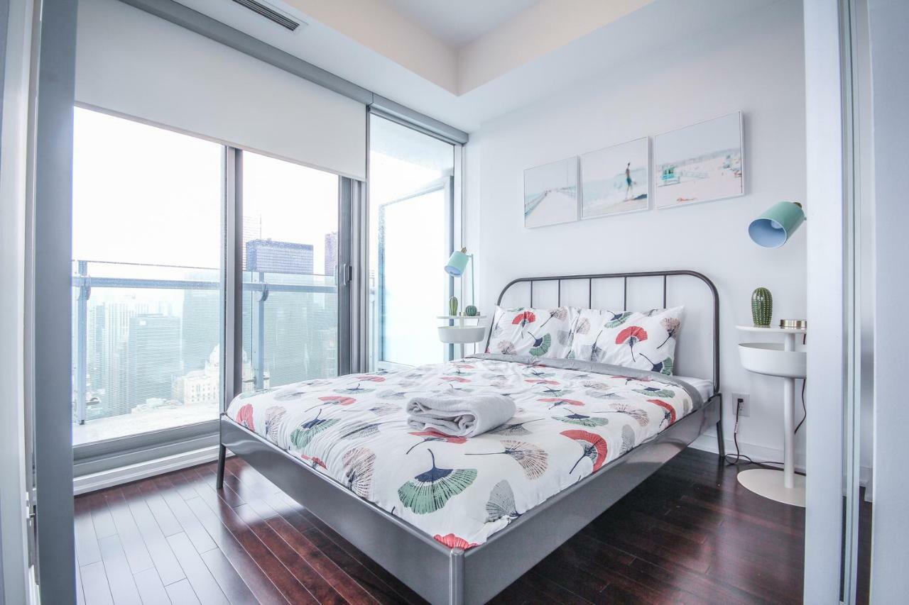 Sarkar Suites - Entertainment District 토론토 외부 사진