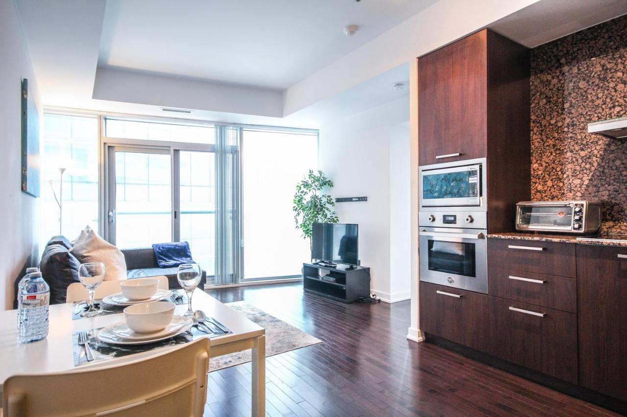 Sarkar Suites - Entertainment District 토론토 외부 사진